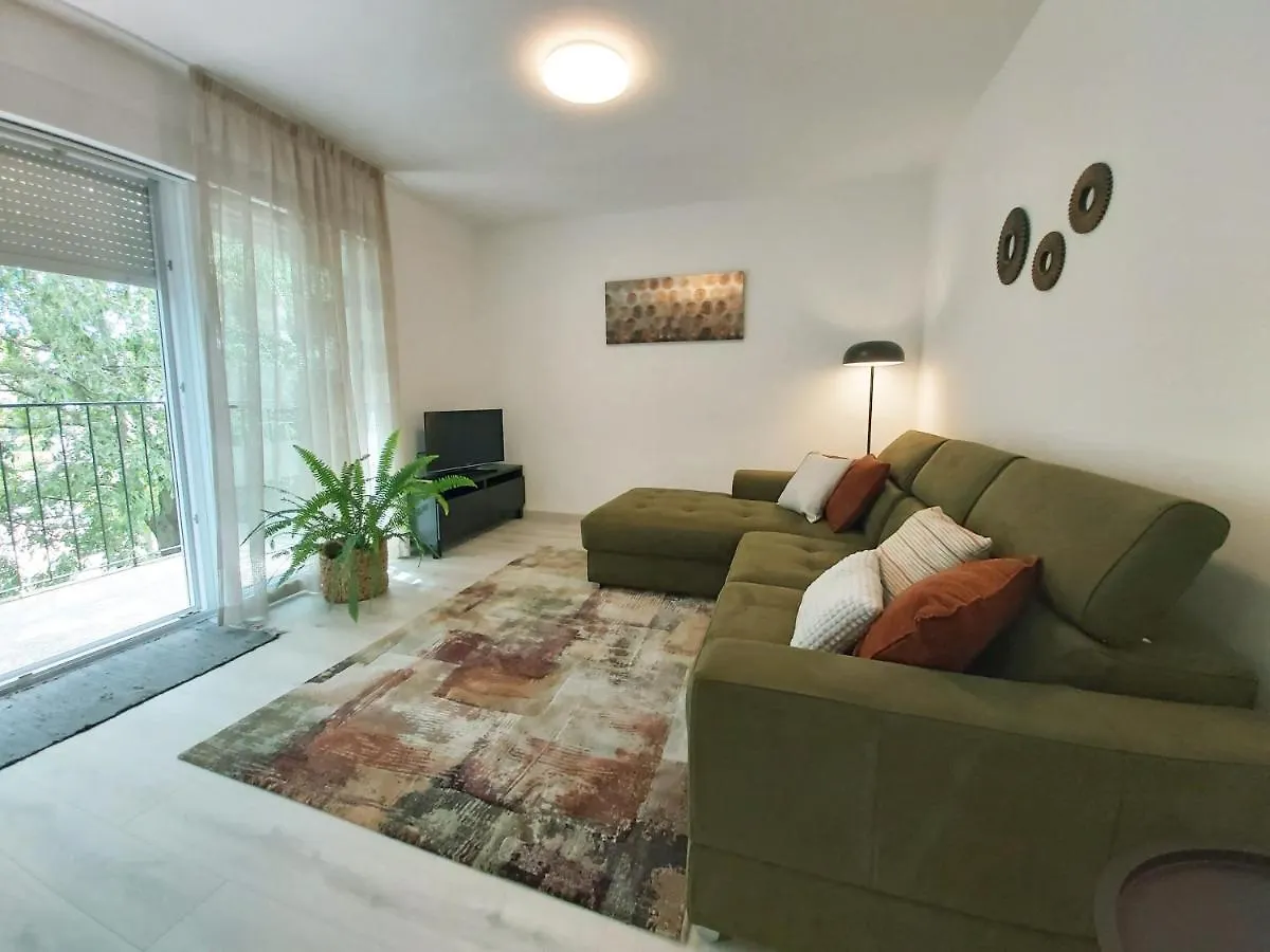 Green City Point Apartment Pula Croatie