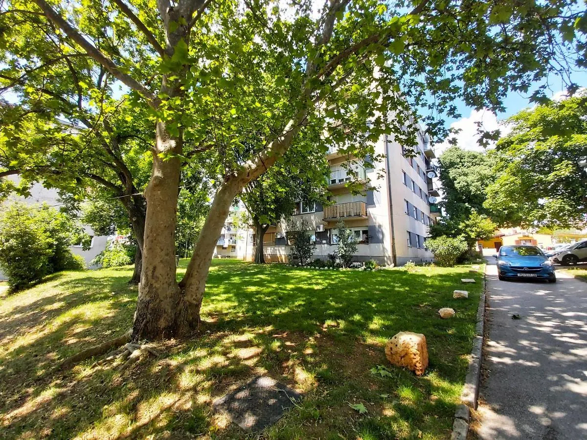Green City Point Apartment Pula Croatie